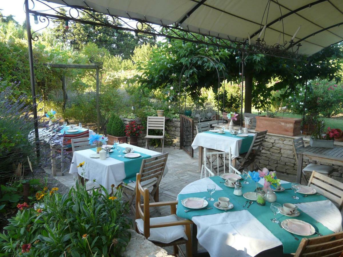 La Capucine Bed and Breakfast Lagnes Exterior foto